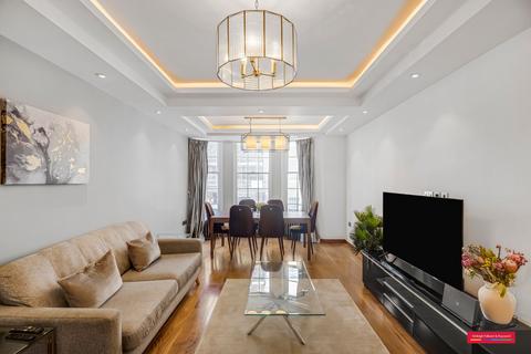 3 bedroom flat to rent, Upper Grosvenor Street, Mayfair, London, W1K