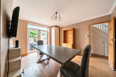 3 Carnarvon Drive, Hayes, UB3 1PT