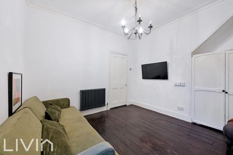 15 Amberley Grove, Croydon, CR0 6ND