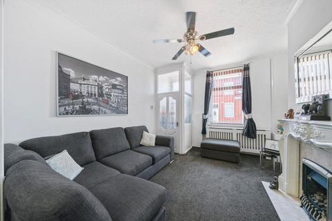 2 bedroom end of terrace house for sale, Charles Street, St. Helens, WA10