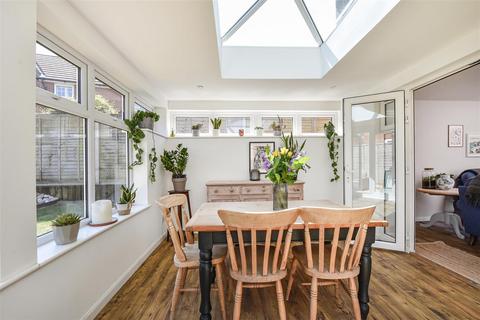 4 Appleton Close, Clanfield, Waterlooville, PO8 0ZG