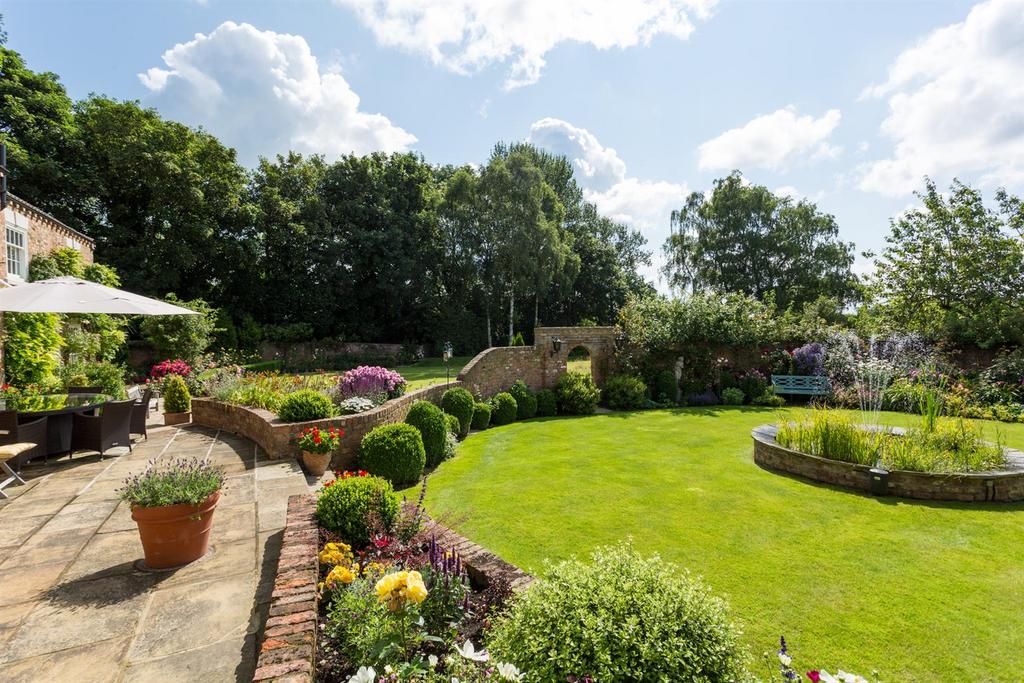 Garden and Grounds