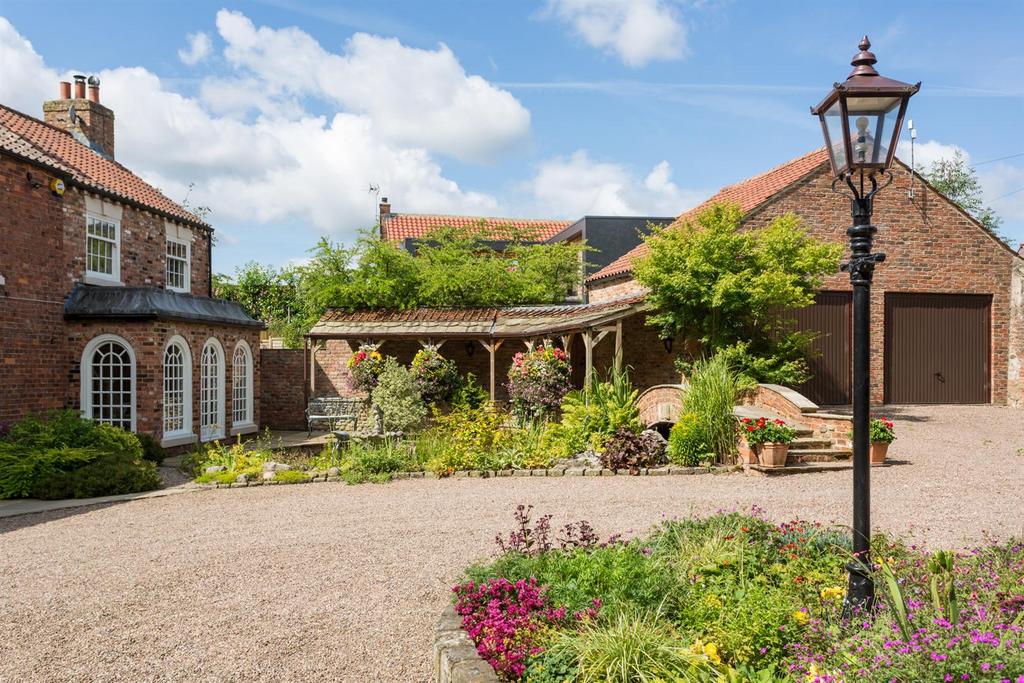 Garden and Grounds