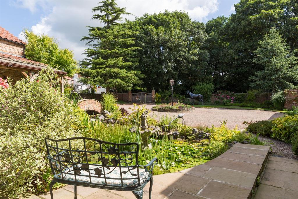 Garden and Grounds