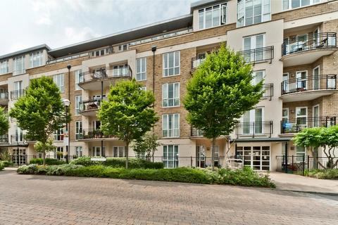 Melliss Avenue, Kew, Surrey, TW9