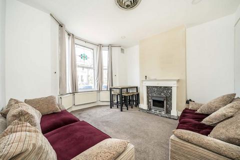4 bedroom terraced house for sale, Ivydale Road, London SE15
