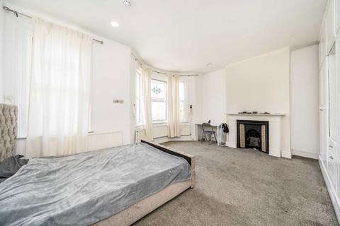 4 bedroom terraced house for sale, Ivydale Road, London SE15