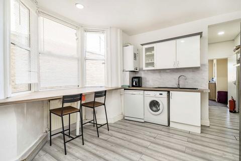 227 Ivydale Road, London, SE15 3DY