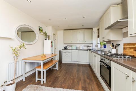 147 Foster Way, High Green, Sheffield, S35 4GE