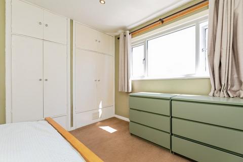 147 Foster Way, High Green, Sheffield, S35 4GE