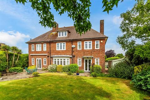 4 bedroom detached house for sale, Howell Hill Grove, Ewell, Epsom