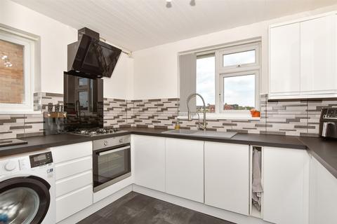 85 Wessex Drive, Erith, DA8 3AE