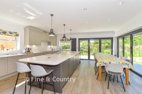 undefined, Olivers Court, Tonbridge TN12