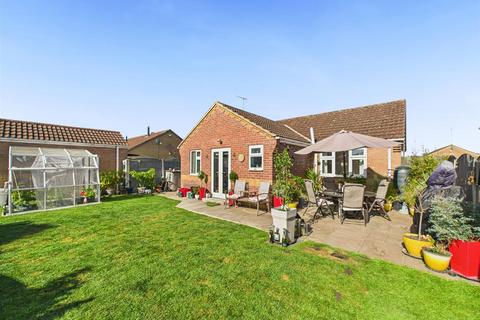 5 Lyndhurst Close, Norton, Doncaster, DN6 9PY