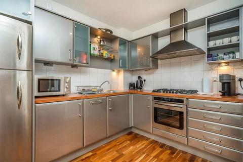 2 bedroom flat for sale, Boundary Street, London E2