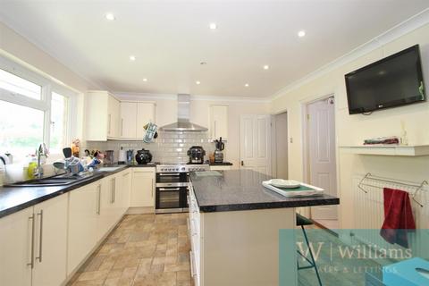4 bedroom detached bungalow for sale, Woodside Road, Wootton Bridge,