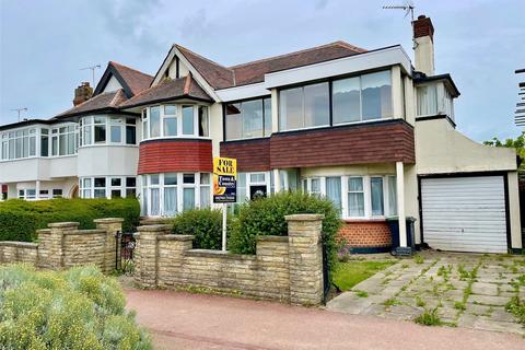 undefined, Marine Parade, Leigh-on-Sea, Essex, SS9