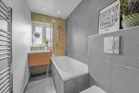 5, Bedford Court Grena Road, Richmond, TW9 1XT