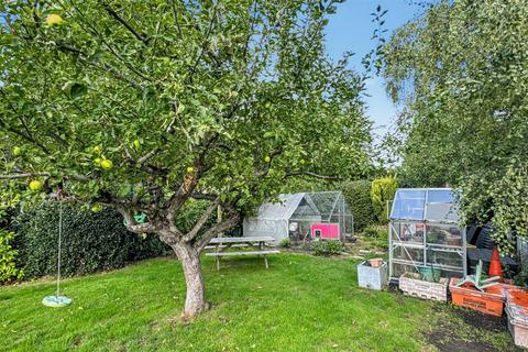3 bedroom house for sale, Southwood Road, Farnborough