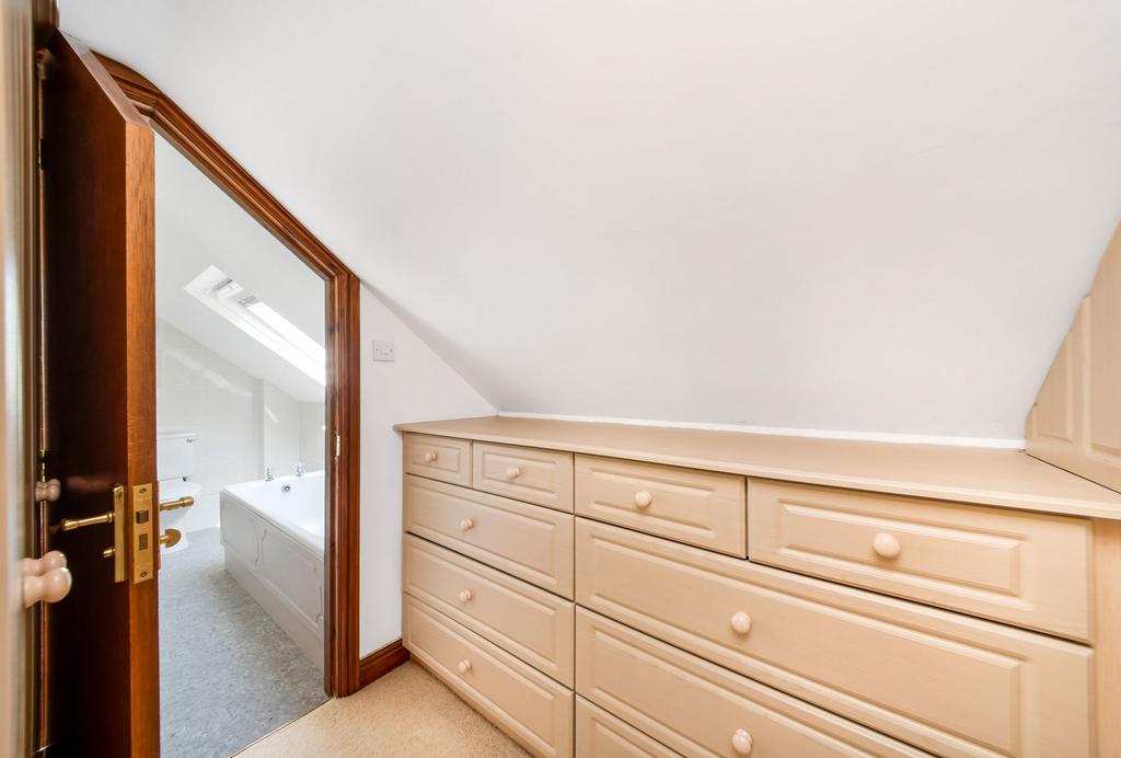 High nook dressing room