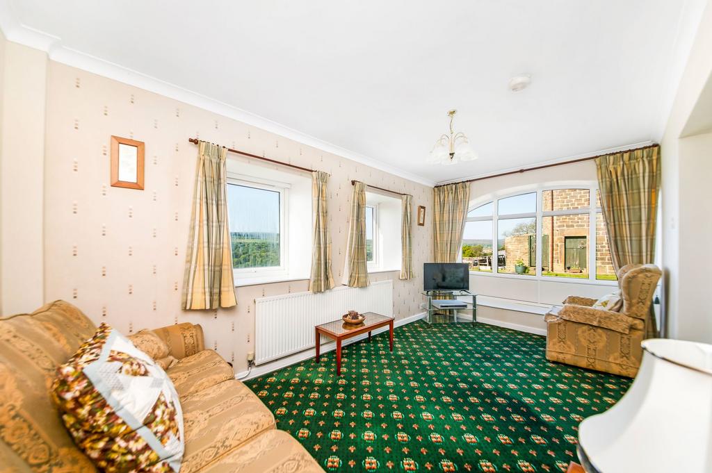 Nook cottage lounge