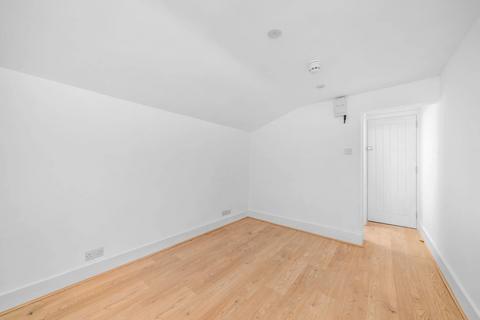 undefined, Trevelyan Road, London SW17