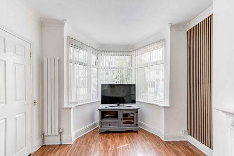 31 Egginton Road, Birmingham, B28 0LY