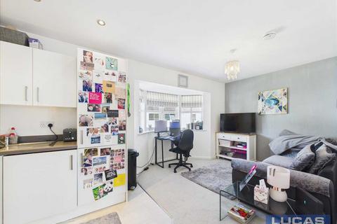 undefined, Llys Adda, Penrhosgarnedd, Bangor