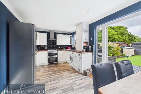 undefined, Beechfield, Hoddesdon EN11