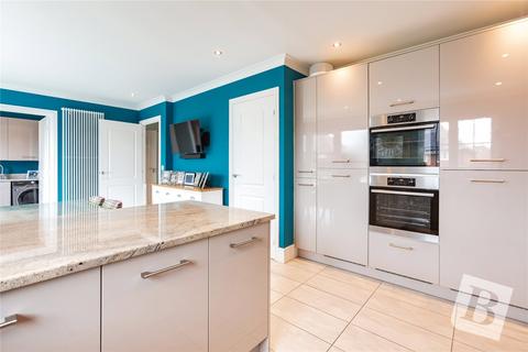 11 Laurel Drive, Bulphan, Upminster, RM14 3EG