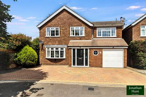 23 Ashbourne Road, Broxbourne, EN10 7DG