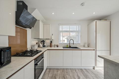 24 Alexandra Drive, Bathgate, EH48 1ST