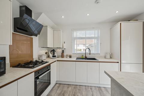 24 Alexandra Drive, Bathgate, EH48 1ST