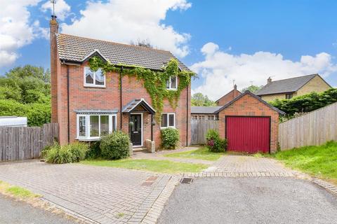 3 bedroom detached house for sale, Blackthorn Close, Newport, Isle of Wight
