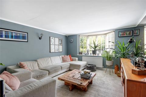 6 bedroom detached house for sale, London Road, Dunton Green, Sevenoaks, Kent, TN13