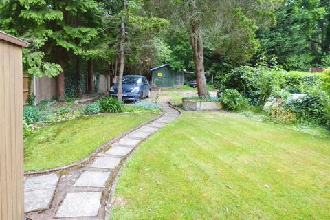 undefined, Woolston Road, Netley Abbey, Southampton