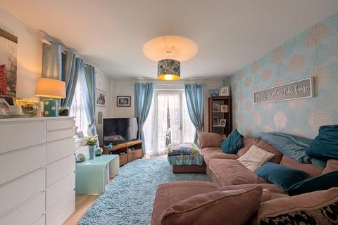 undefined, Kilross Road, Feltham, TW14
