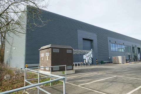 Warehouse to rent, Unit 1B/1C Modus, Harlow Innovation Park, Maypole Blvd Harlow CM17 9LX