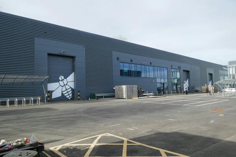 Warehouse to rent, Unit 1B/1C Modus, Harlow Innovation Park, Maypole Blvd Harlow CM17 9LX