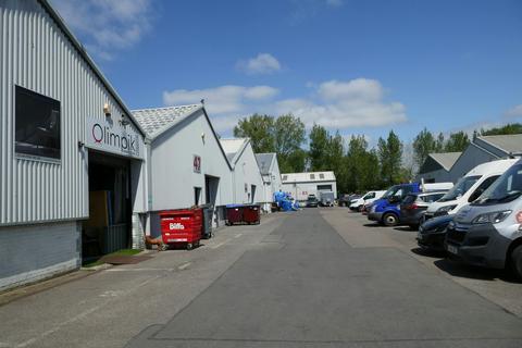 Warehouse to rent, Unit 47 Hillgrove Business Park, Nazeing Road Road Nazeing EN9 2HB