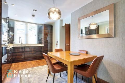 2 bedroom apartment for sale, Culpeper Road, Preston Hall, ME20