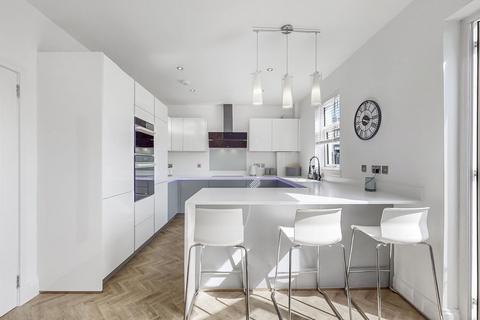 91 Killoch Drive, Glasgow, G13 3AT