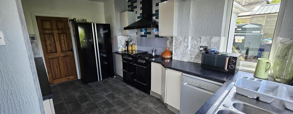 Kitchen New