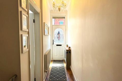 4 bedroom terraced house for sale, Middleton Road, Chadderton, Oldham
