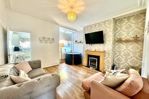 4 bedroom terraced house for sale, Middleton Road, Chadderton, Oldham