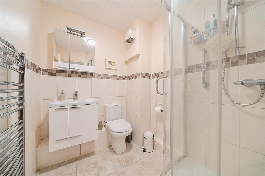 Family Shower Room