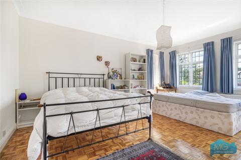 4 bedroom detached house for sale, Aylmer Road, London, N2