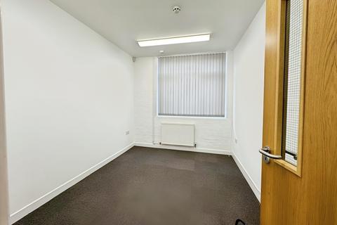 Property for sale, Unit 4 Honorbilt Works, 96 Central Avenue, Nuneaton, Warwickshire CV11 5BB