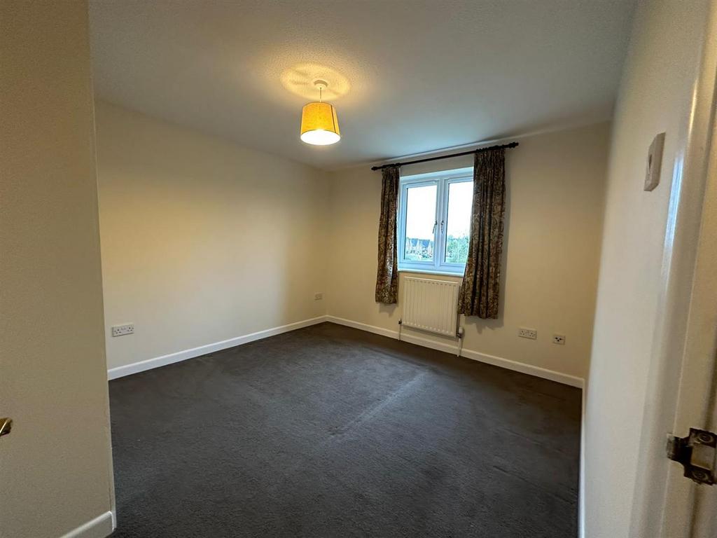 3 Anna Pav - Bedroom 2.jpg