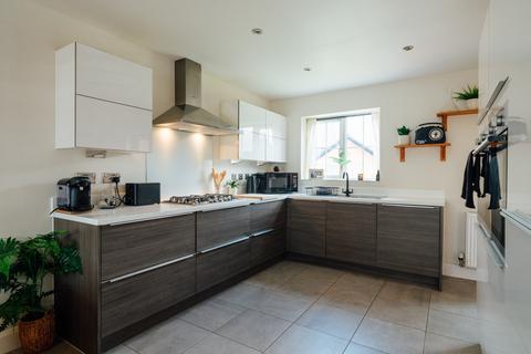 undefined, Kempsey, Worcester WR5